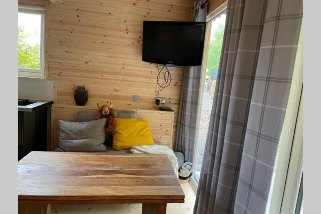 Coorie Doon Cabin! Great Scottish Welcome Fort Augustus Exteriör bild